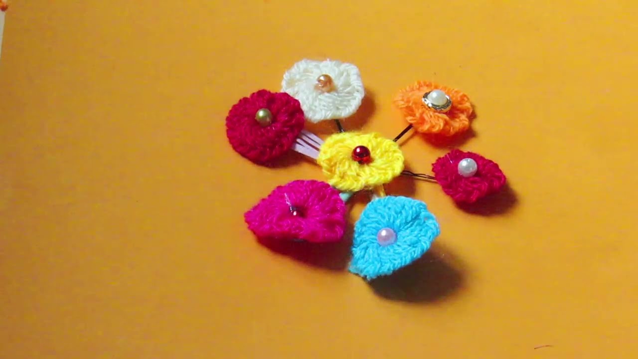 Diy  - Flori din ata colorata făcute de mana pentru decorat clamele de par