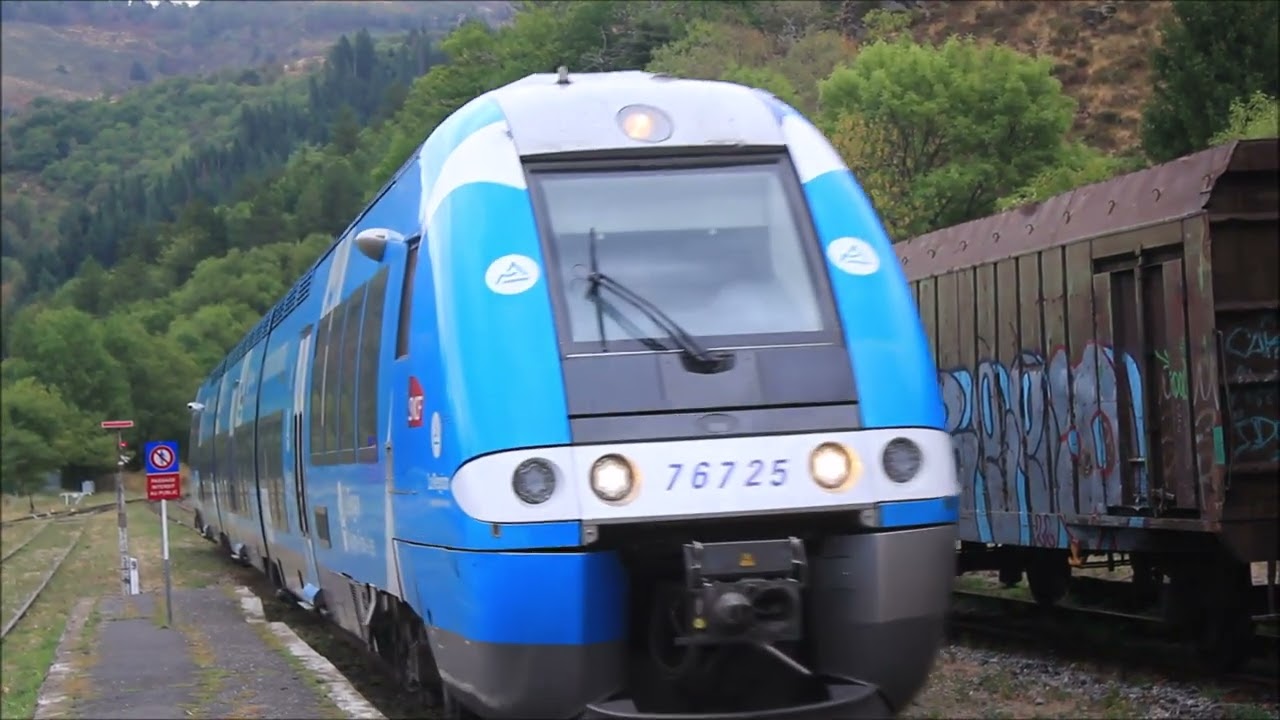 Le train de bois dans la charmante gare de Villefort ce 27 août 2025.