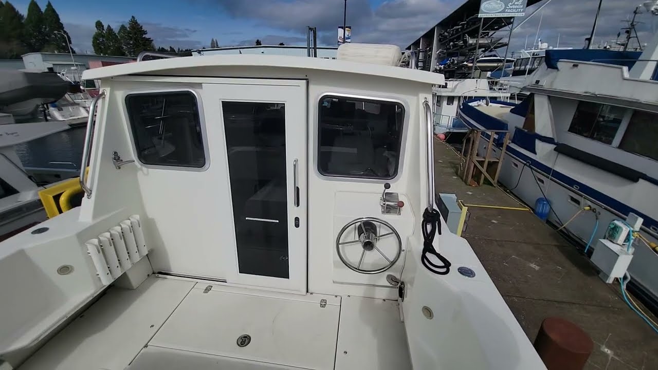 2005 SeaSport 2400 Explorer Walkthrough