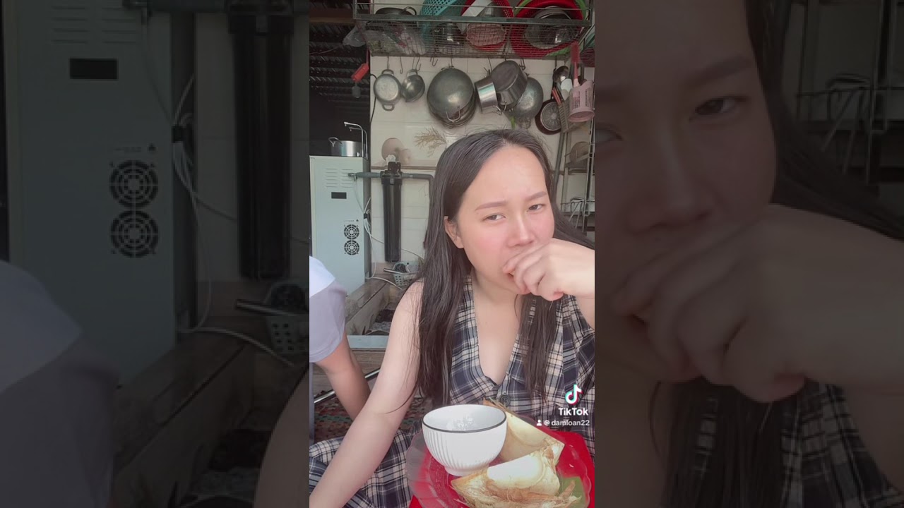 Ăn dừa ngọt cùng mình nhe 