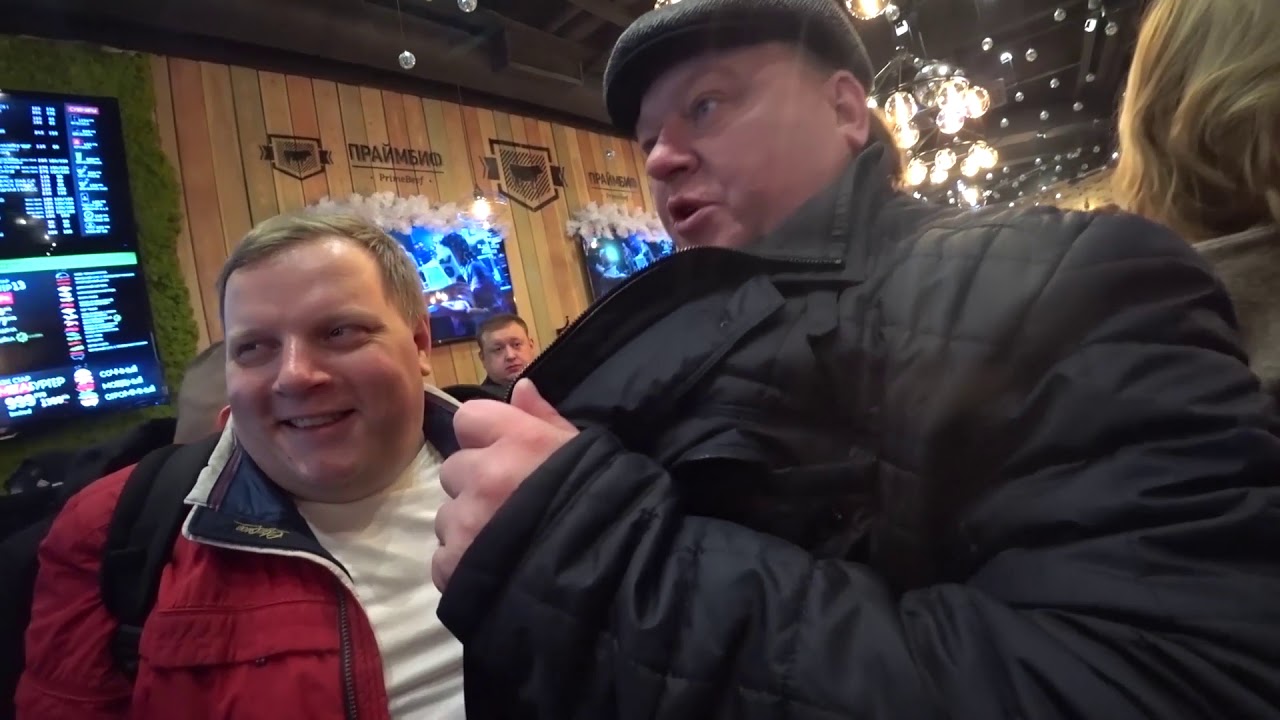 Макс Топор, Black Star Burger и Экскурсия по Москве