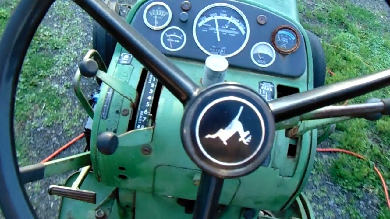 John Deere 4010