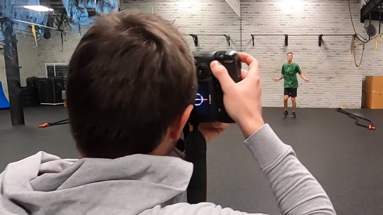 🎥 VOYAGE EN ESPAGNE + VISITE CHEZ QUARTARARO : LES COULISSES ! 👀