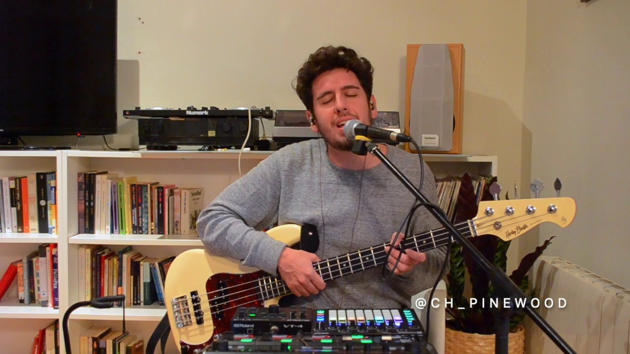 LIVE LOOPING: BOSS RC505 - NOVATION CIRCUIT - ROLAND VT4