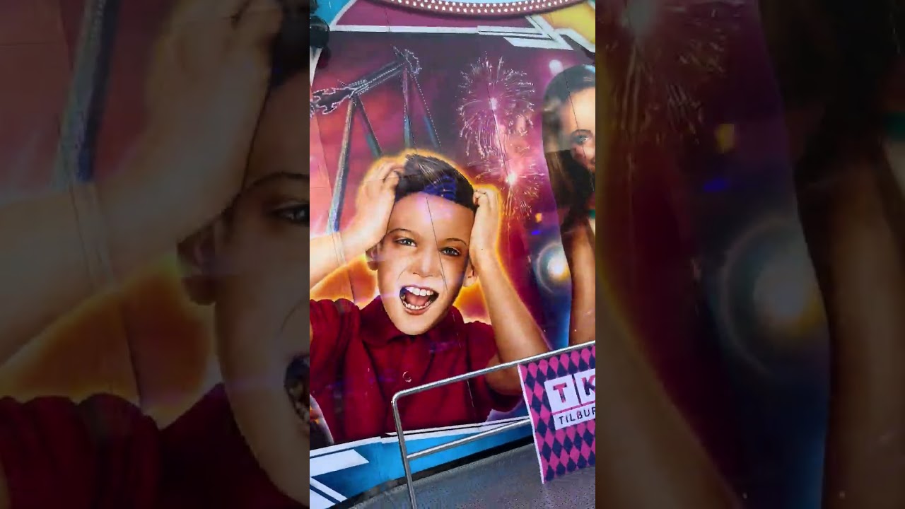Entertainer (Müller-Volklandt) on ride, Kermis Tilburg 2025.