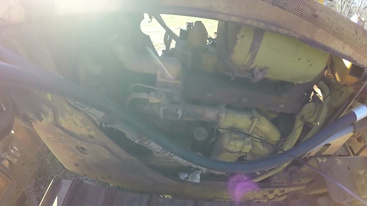 Will It Start? 1970's C.A.T. D4D Dozer! (Engine Problems)