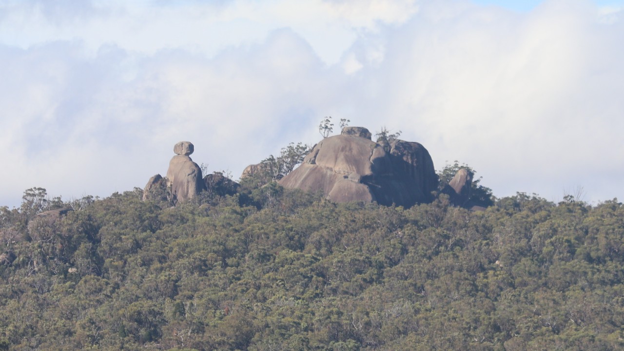 Girraween National Park. Walk to the Pyramids, the Granite Arch, and The Junction.