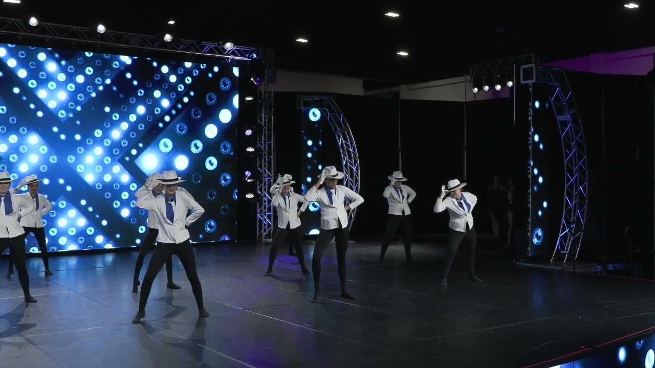 Teen Large Group Jazz Smooth Criminal