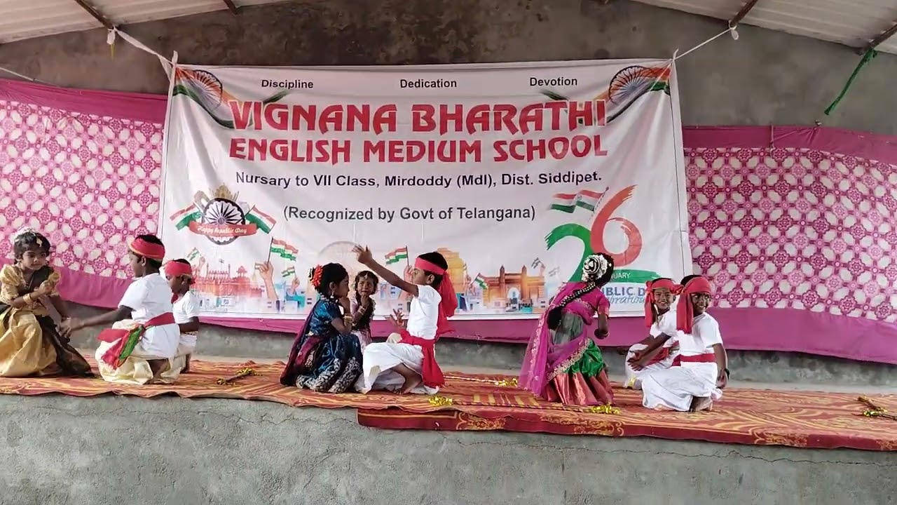 Republic Day Celebration Dance performance by Our Students @SINNA SINNA SINTALLA SONG