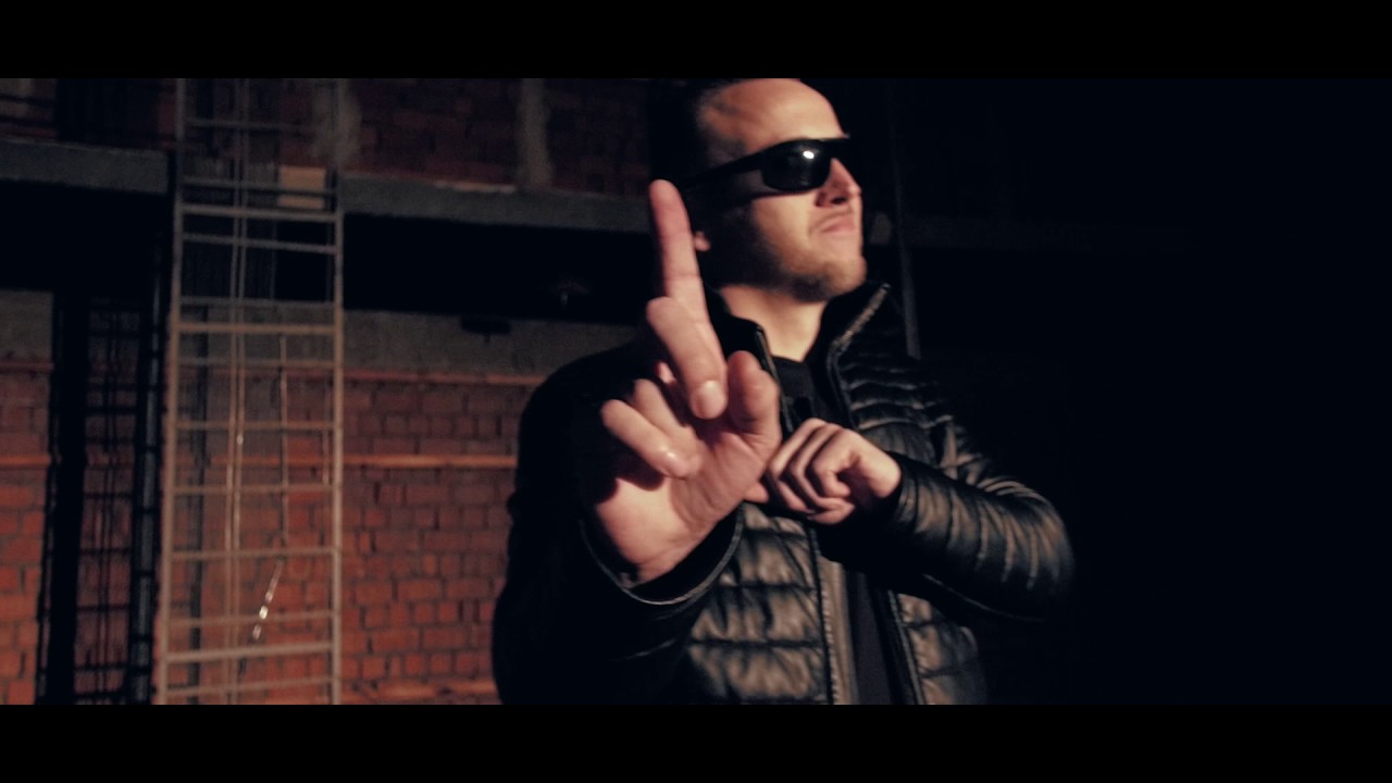 Hugo Toxxx - Nemůžeš koupit (prod. Vae Cortez)