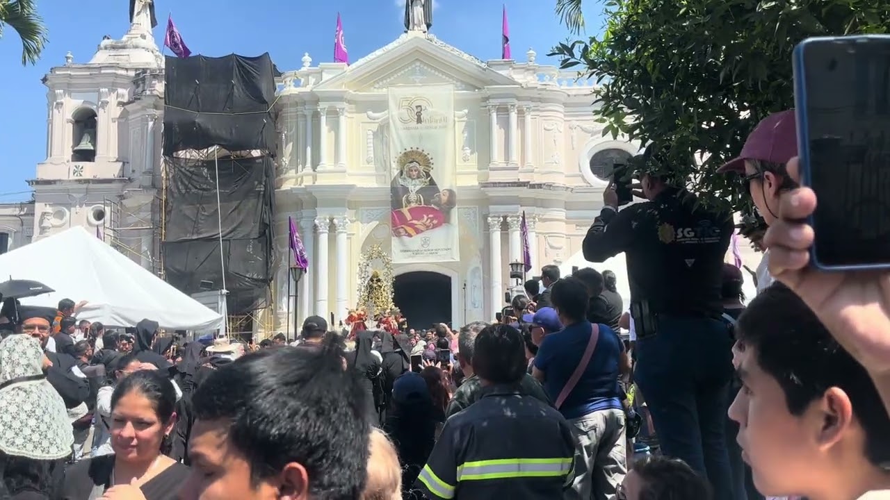 Salida virgen de la soledad de Santo Domingo infantil 50 años de prosecion