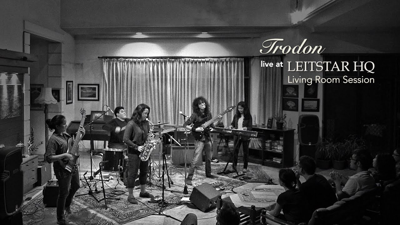 Trodon - Song Of Victory - Live At Leitstar HQ