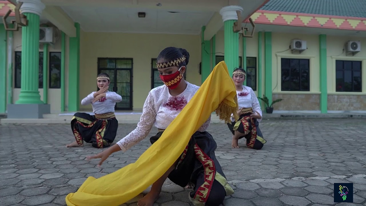 TAIRI KREASI- SMAN 2 GADINGREJO - GHANG TIKHAM || Semarak Bahasa dan Seni HMJPBS Unila