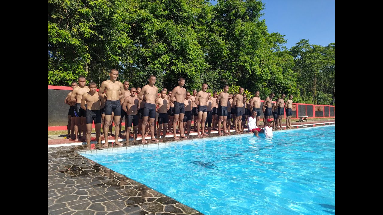 Renang dasar Diktuk Tamtama Brimob Polri Angkatan 48 T.A. 2021