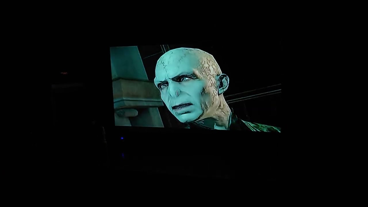 Opening Of Harry Potter & The Deathly Hallows Part 1 DVD From 2010