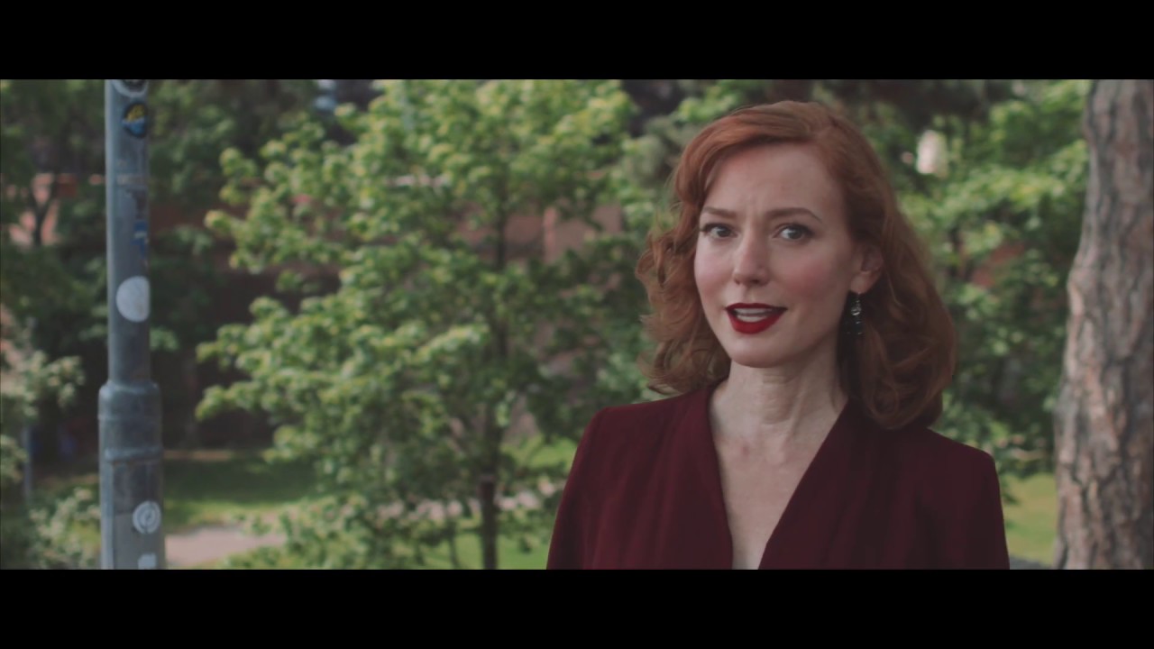 Alicia Witt - Earful (Official Music Video)