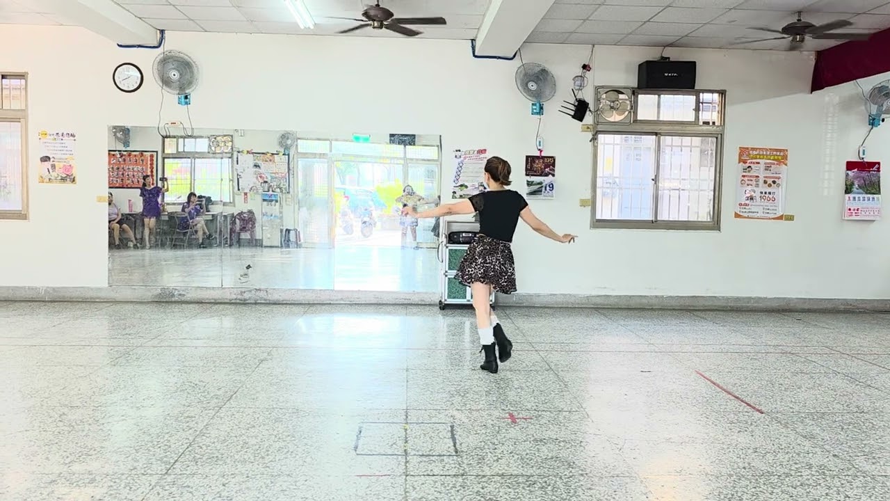 🎶愛情一場夢  🩰吉魯巴  🪭金活力單人舞蹈班  👠示範（阮玉雪）老師
