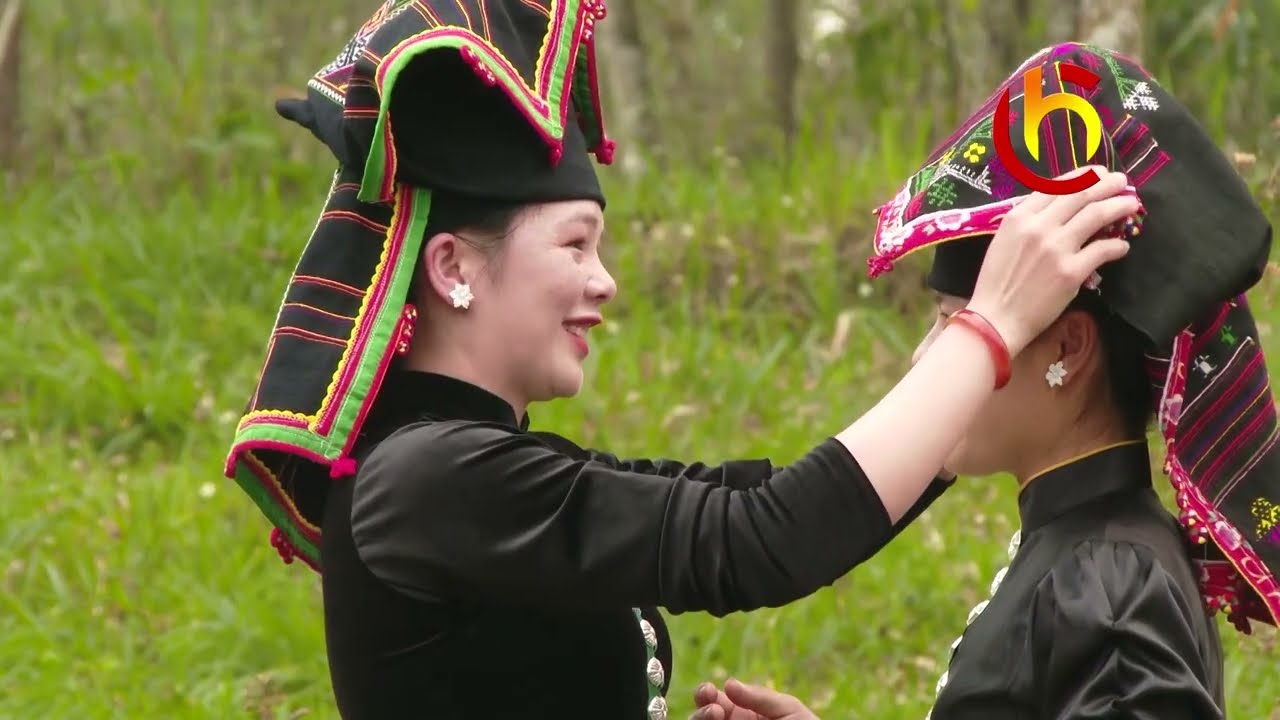 KHẮP TAY:PAI P&Ecirc;N PH&Igrave;- N&Igrave; PỀN KHỎI-PỀN NGẮM PHĂNG Đ&Ugrave;- C&Ocirc;N Đ&Igrave;N MUỔI-S&Agrave;M T&Agrave;NG THẢU - MU&Ocirc;N C&Aacute;NH &Yacute; NGHỊA