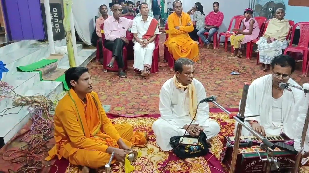 হে গোবিন্দ রাখো চরণে গায়ক সনৎ চক্রবর্তী