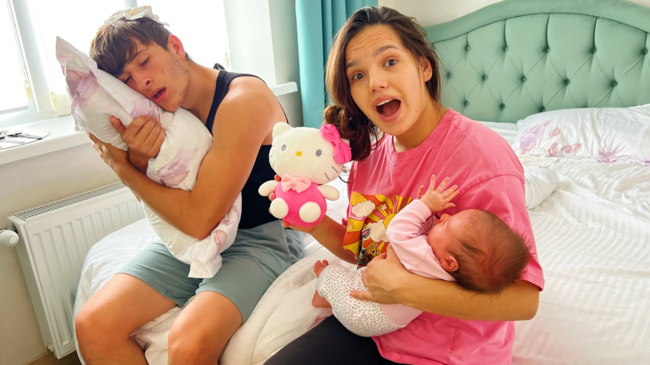 Dani și ADRIANA sunt obosiți să stea cu BEBELUȘA/ Nu mai doresc să fie PĂRINȚI ?