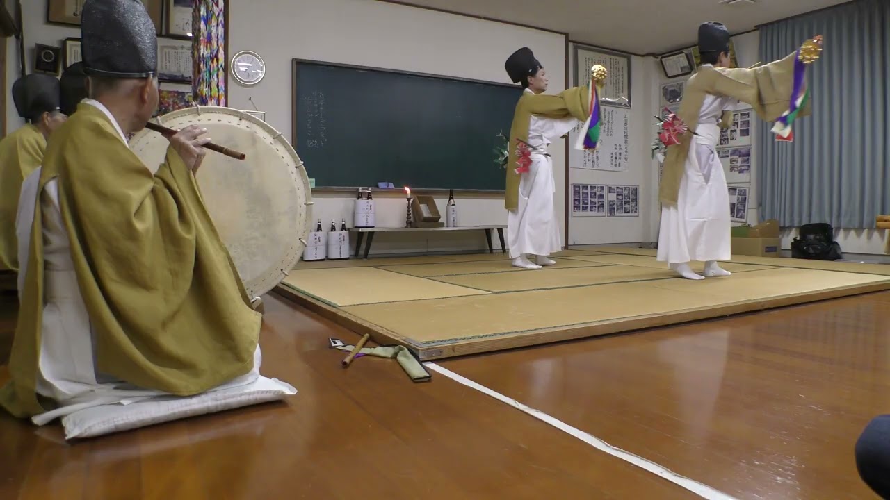高千穂神楽 杉登 尾谷太鼓の口開け