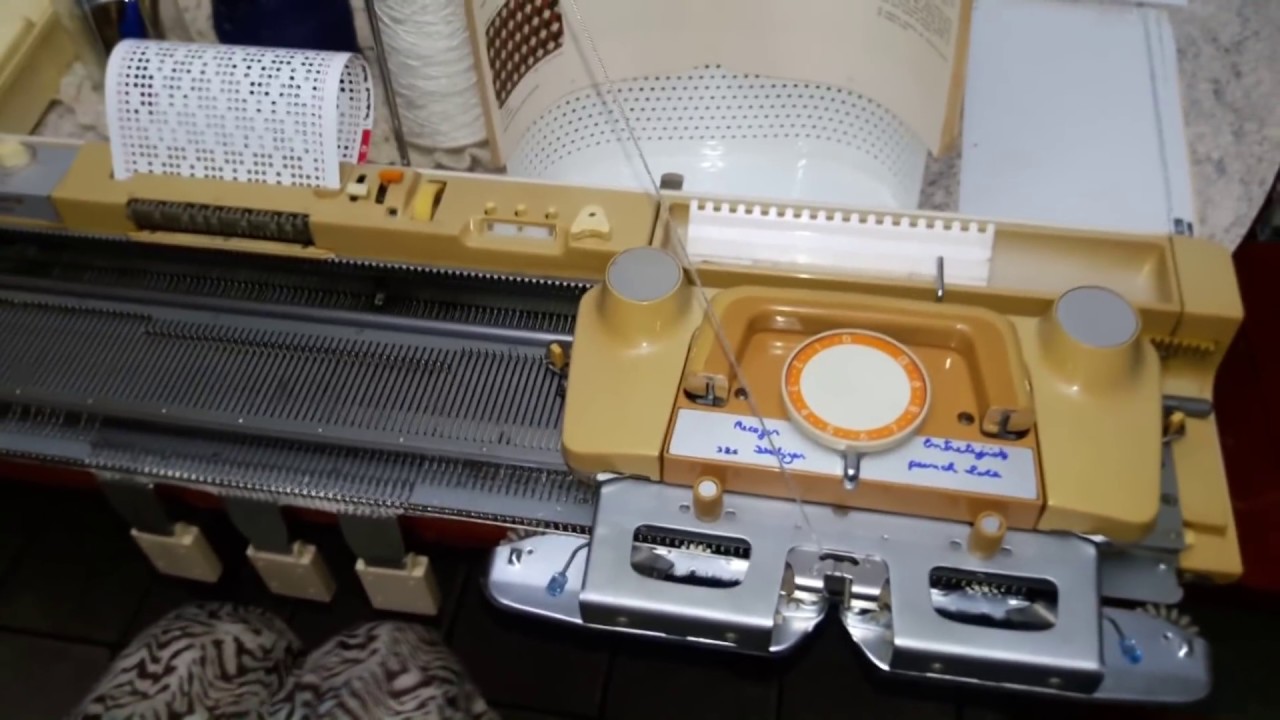 Máquina Lanofix 326 Trabalhando na Cartela: Ponto Deslizado (Deslizar)