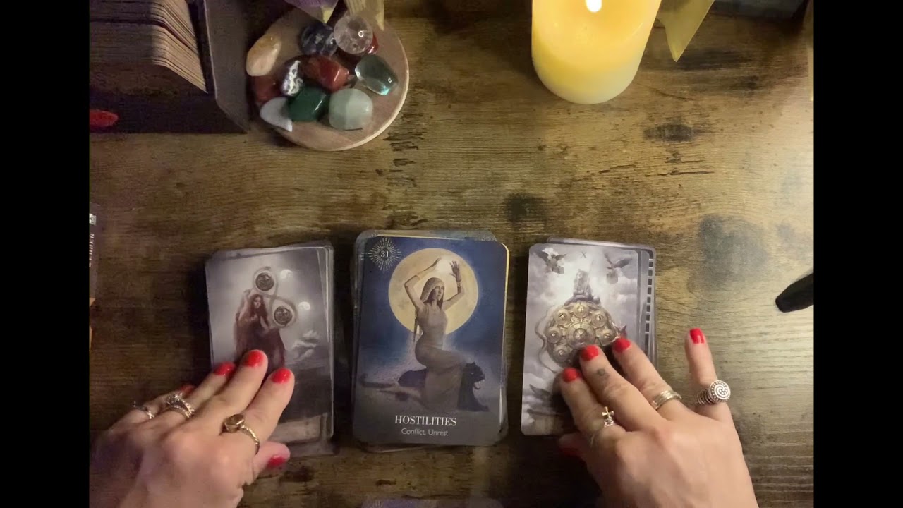 Tarot & Oracle Pairings