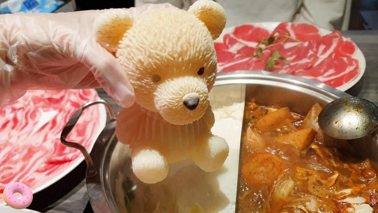 Super Cute Teddy bear in Hot pot - Taiwan Taipei street food