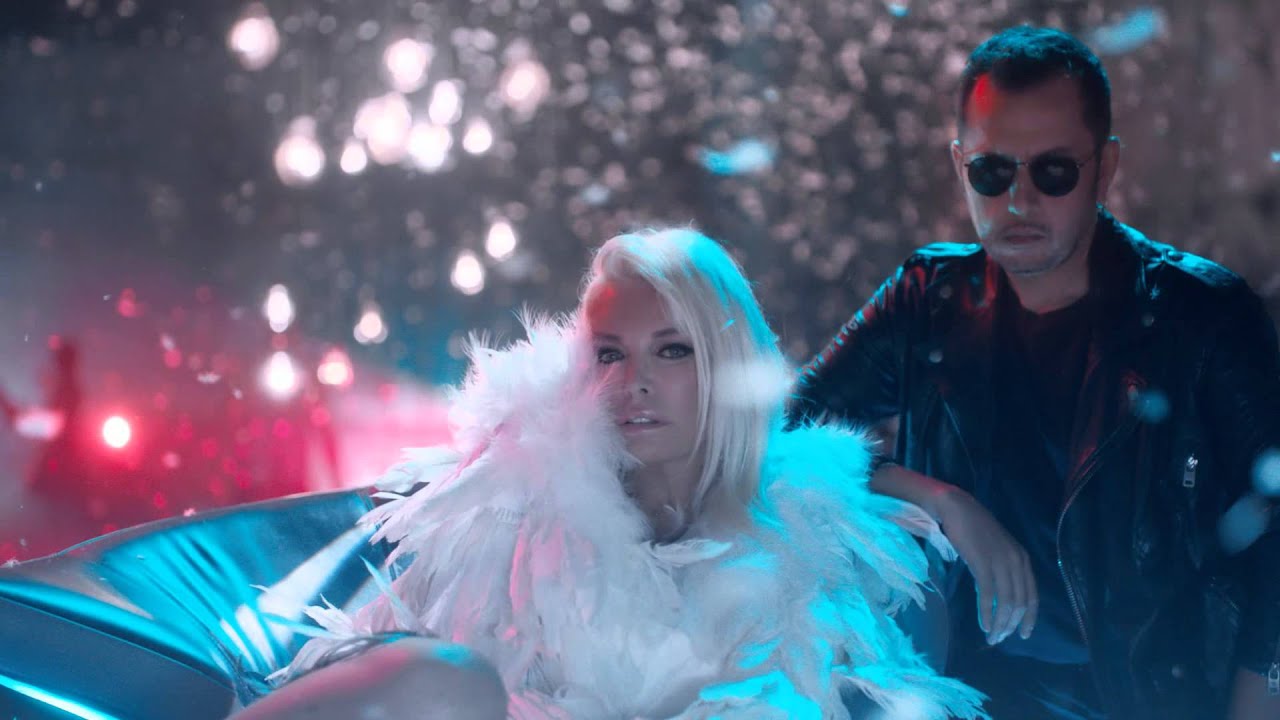 Ajda Pekkan Feat. Ozan Çolakoğlu - Ara Sıcak (Official - HD)