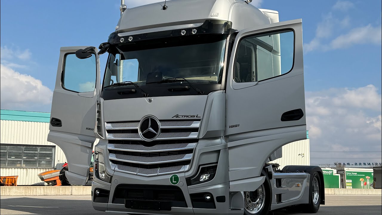Actros L 1951 full oprema