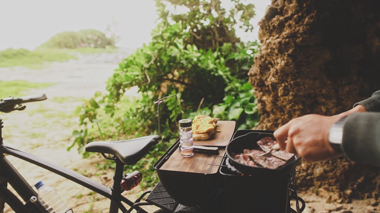 Cooking in a Secret Sea Cave: Bacon & Coffee in a Hidden Sanctuary [Stanley Cook Box]