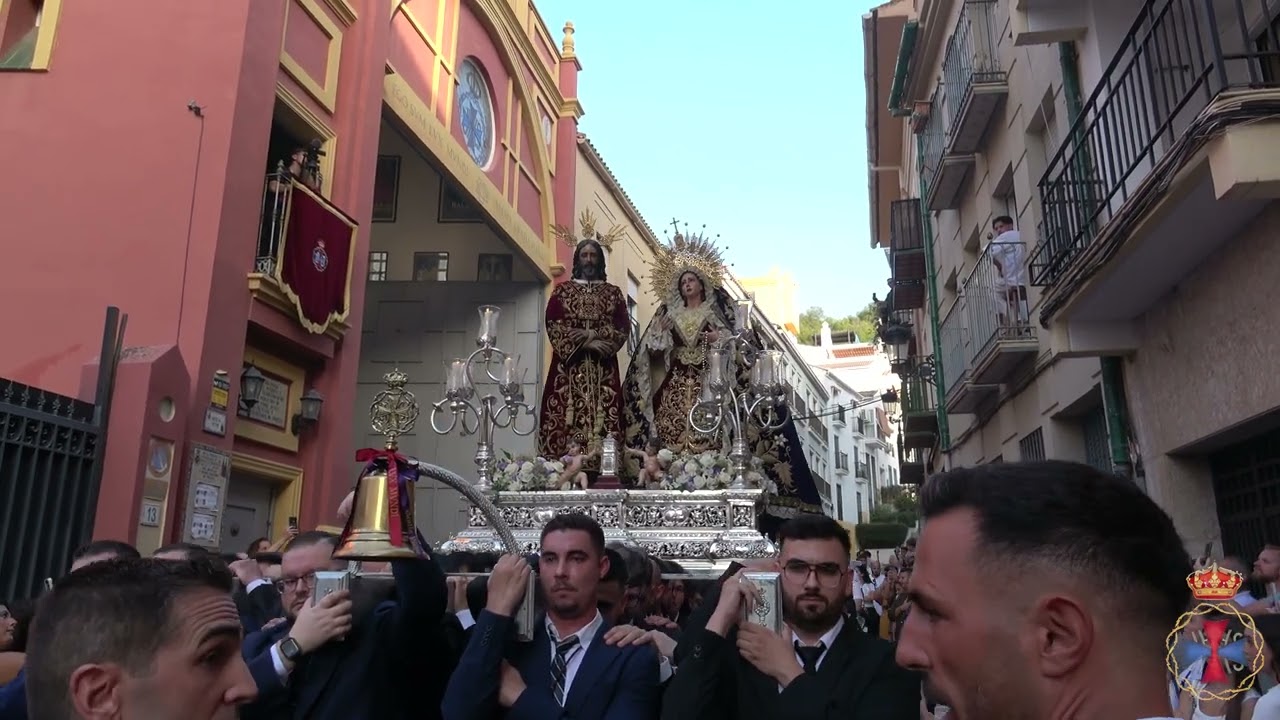 Traslado de los Sagrados Titulares al Santuario de la Victoria I Salida c/ Agua