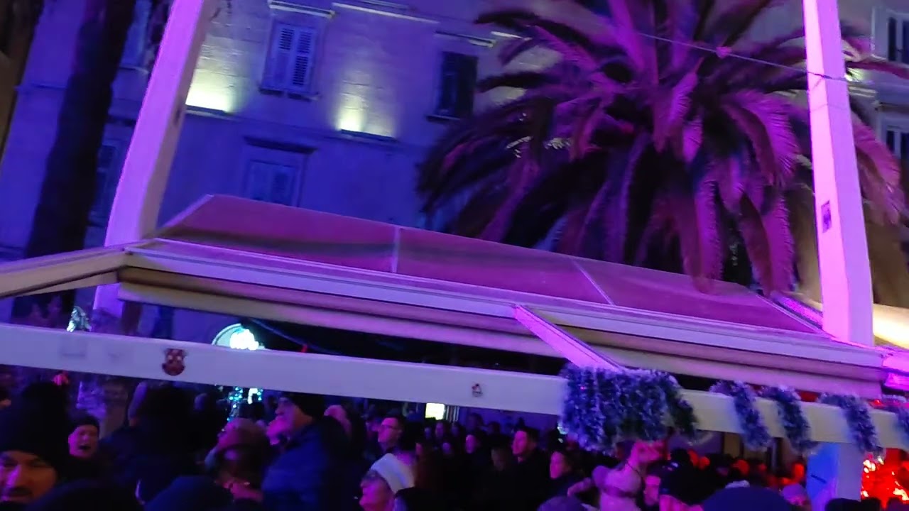 SPLIT  -DOČEK NOVE 2026 ( Beba & Band)