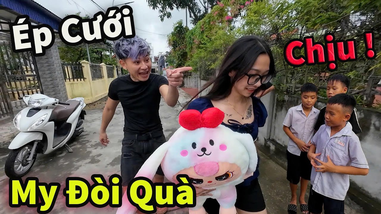 Trà My Đòi Quà Hậu Cáo 1 Năm Yêu Nhau || Hậu Cáo Ép Đẻ !