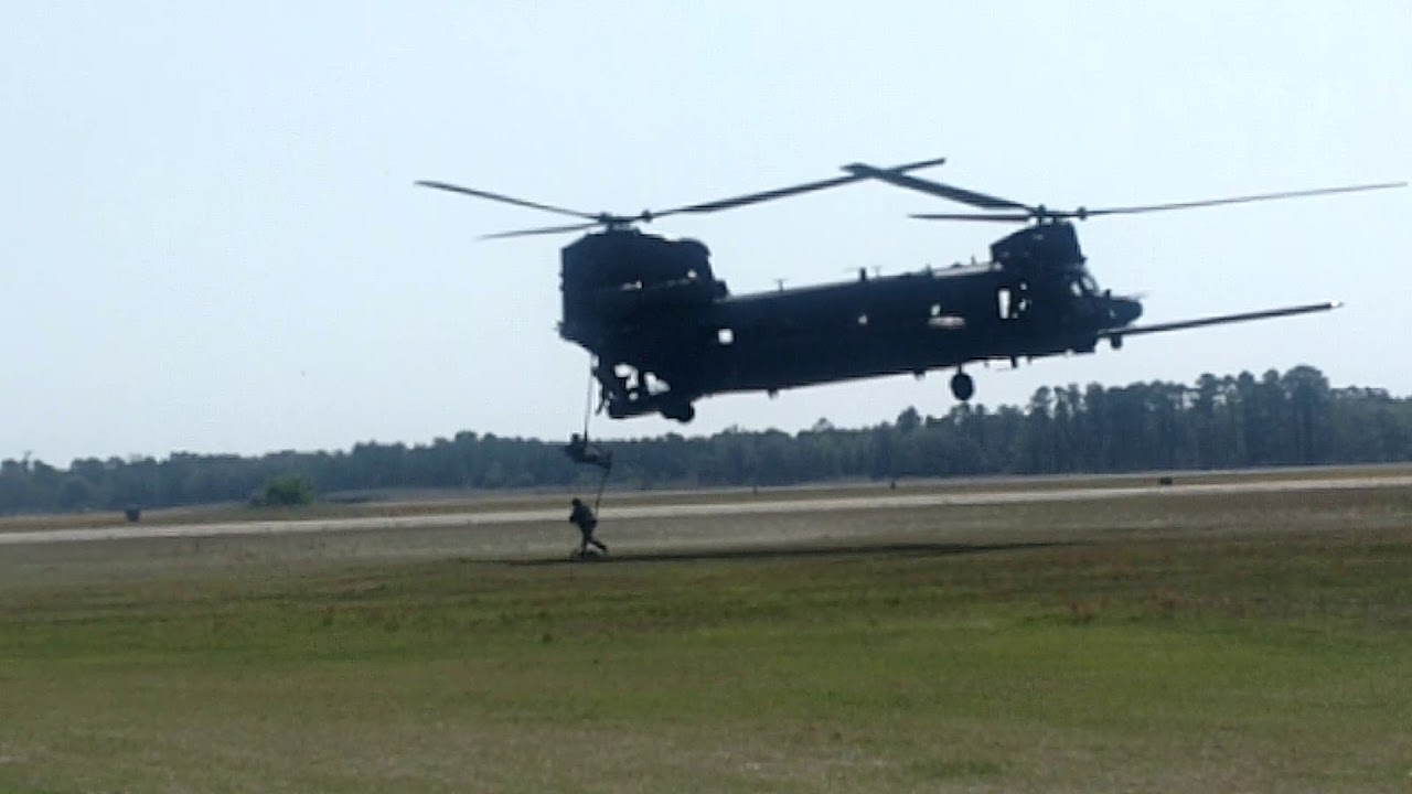 1/75 Ranger fast rope demonstration