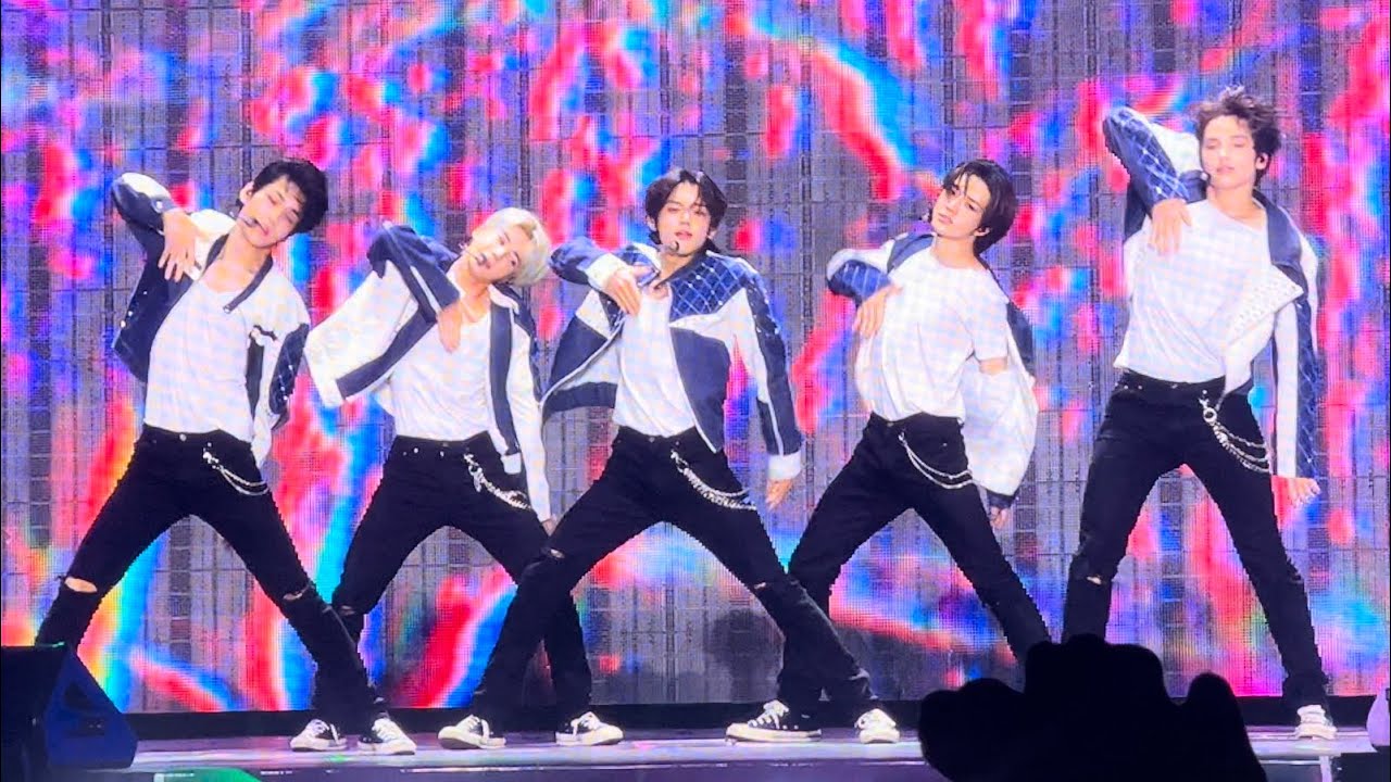 230528 Sugar Rush Ride TXT Tomorrow X Together Tour Act: Sweet Mirage LA Day 2 Concert Fancam