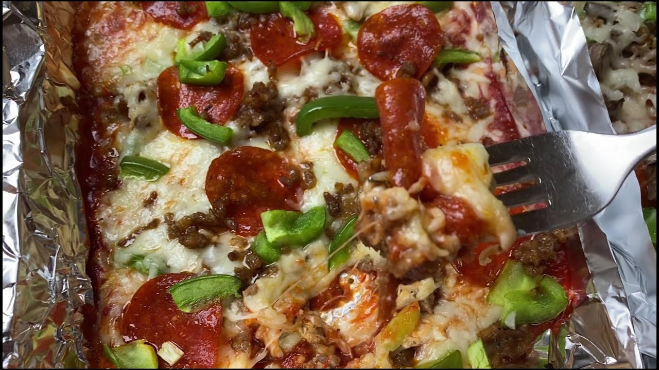 Crustless Pizza (Keto Style)