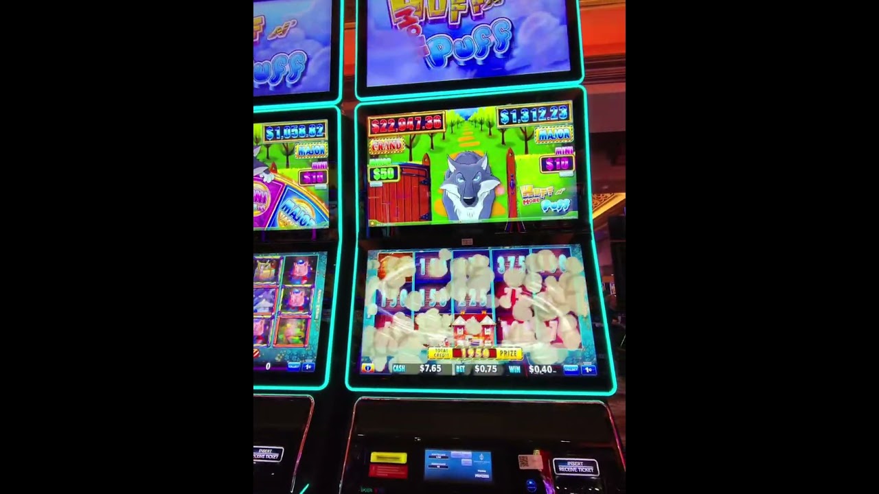 20$ Casino Strategy that works everytime!! (Day 1) Turning 100$ into profit #slots #casino