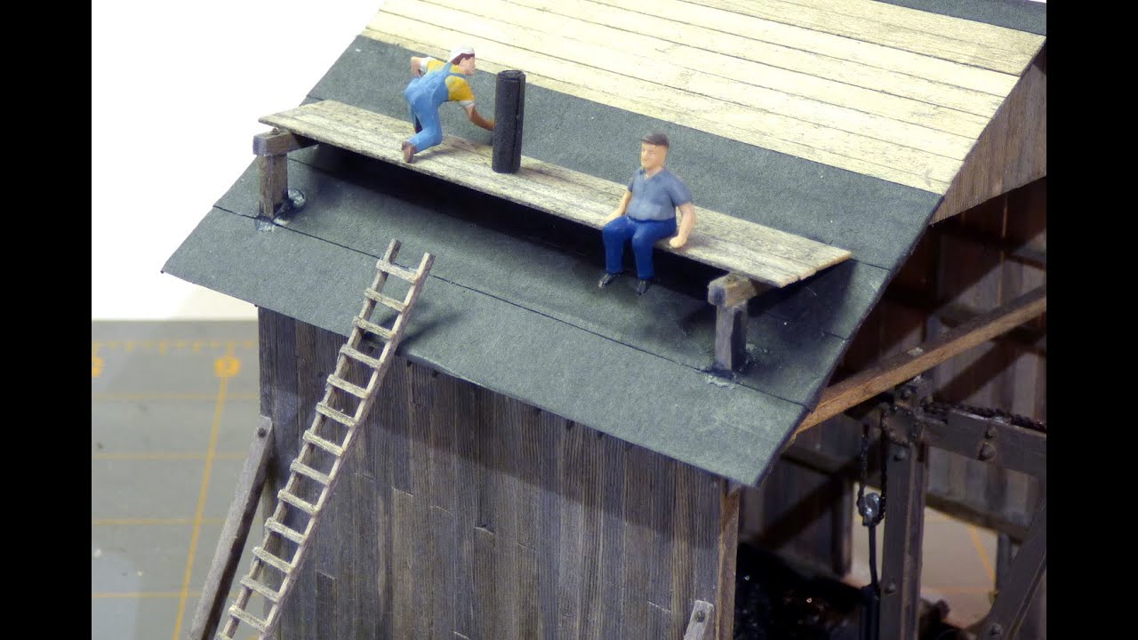 Easy Ways to Scratch Build Wood Ladders