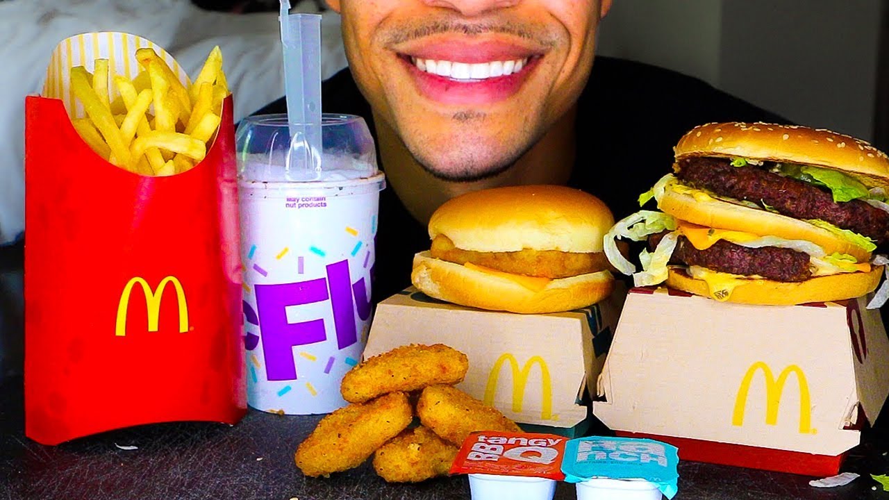 ASMR MCDONALDS NUGGETS OREO MCFLURRY QUARTER POUNDER BIG MAC FISH FILLET FRIES EATING SHOW JERRY