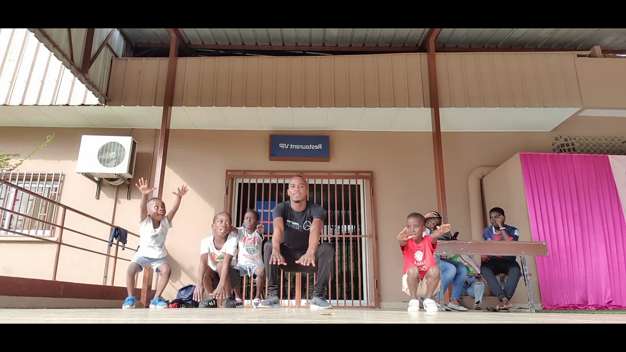 École de BreakDance au Gabon par Bboy Datch