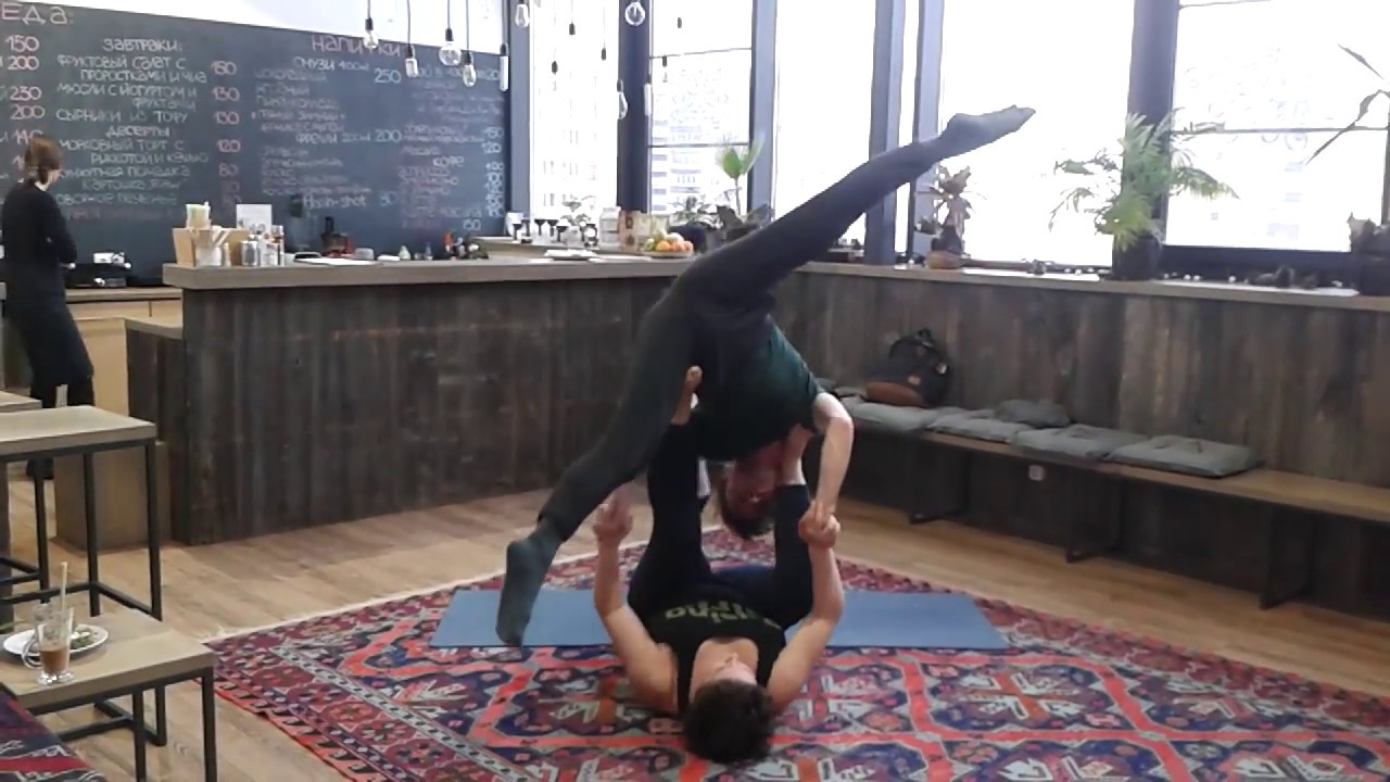 Acroyoga 