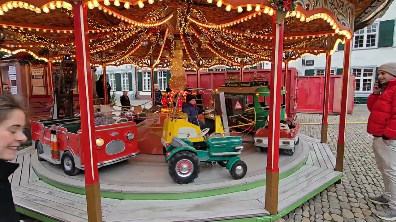 Basler Weihnachtsmarkt 2025/Impressionen und Eindrücke vom Barfüsser und Münsterplatz/Frohe Festtage