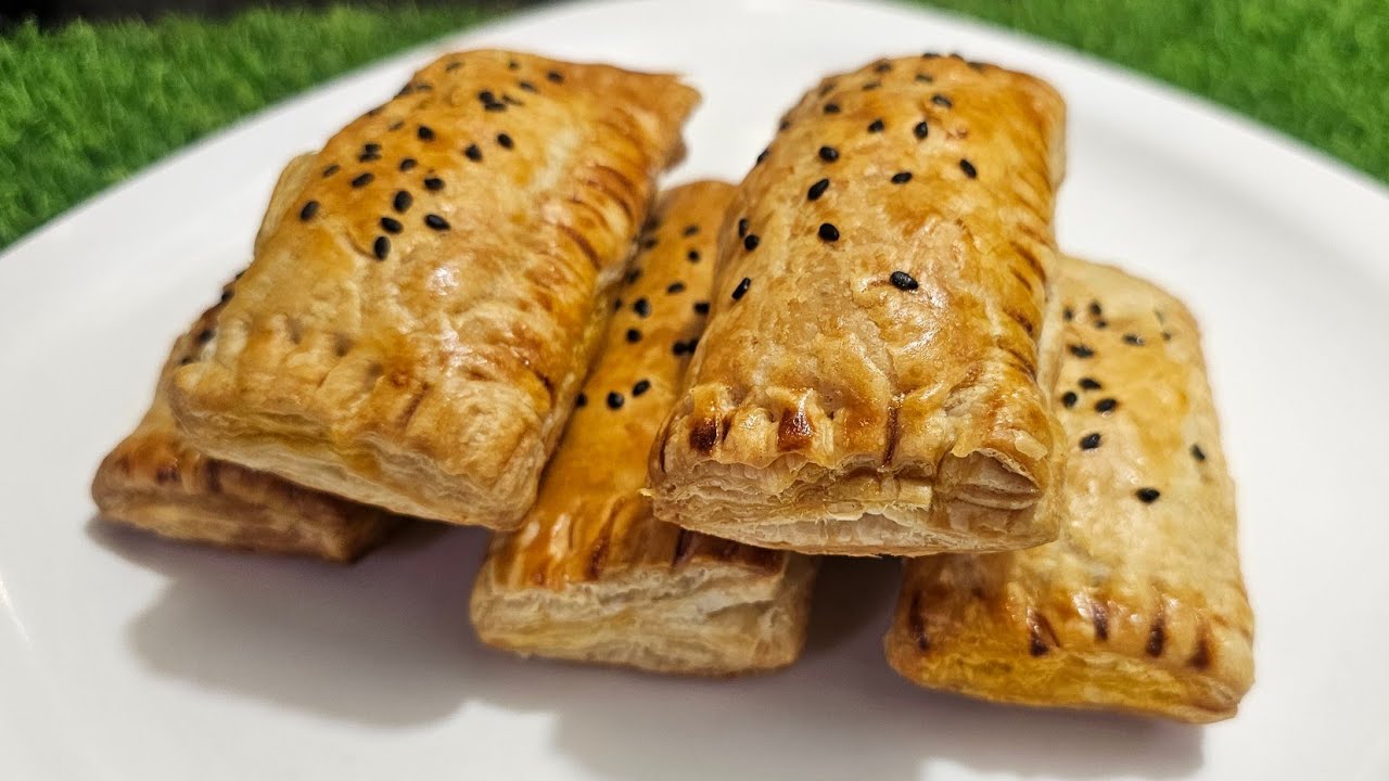 RAMAZAN SPECIAL-CHICKEN PUFF