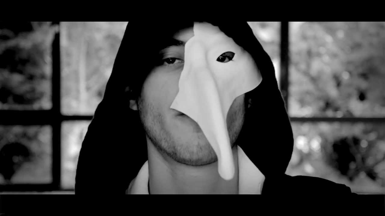 Azzili Kakma - Freestyle Archaique (CLIP OFFICIEL)