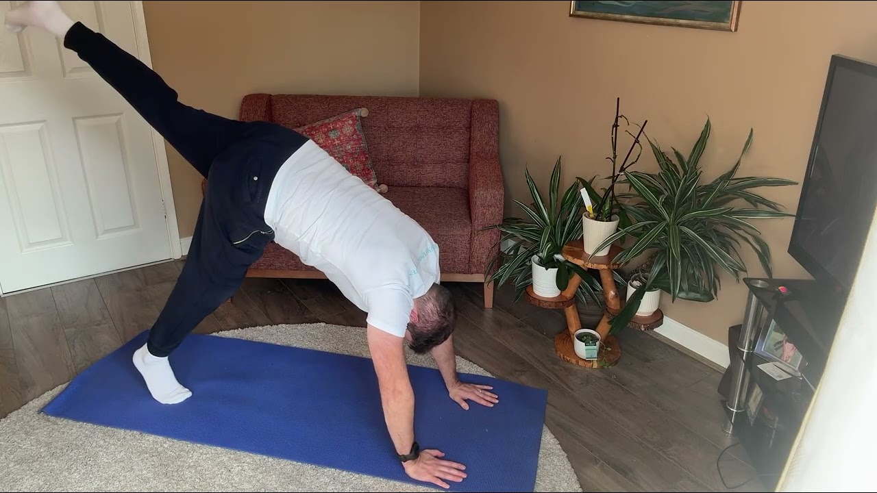 Do This Daily to Keep Your Hips Flexible