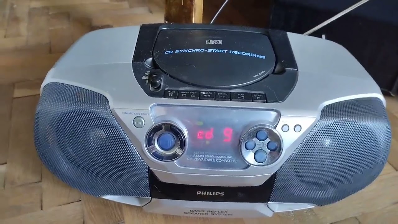 PHILIPS AZ1310 CD Radio z śmietnika na gabaryty.