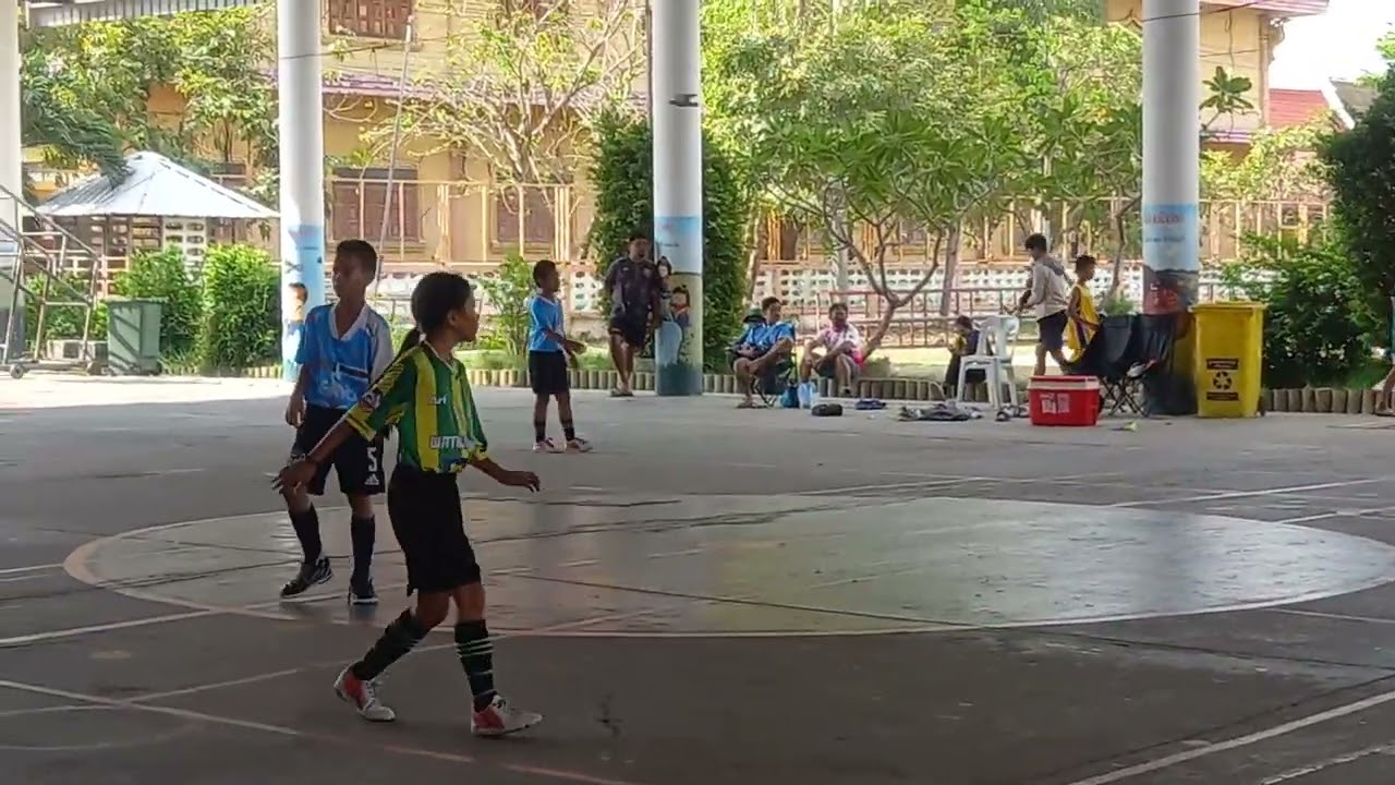 กิ่งแก้วปราการ..รร.วัดกิ่งแก้ว4-2รร.เอี่ยมสุรัย์(ฟ้า)U12 ฟุตซอลลีก