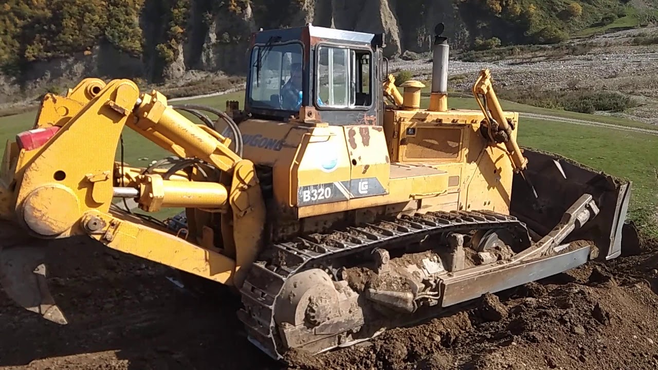 LıuGonG B320 Бульдозер пробивается из скалы