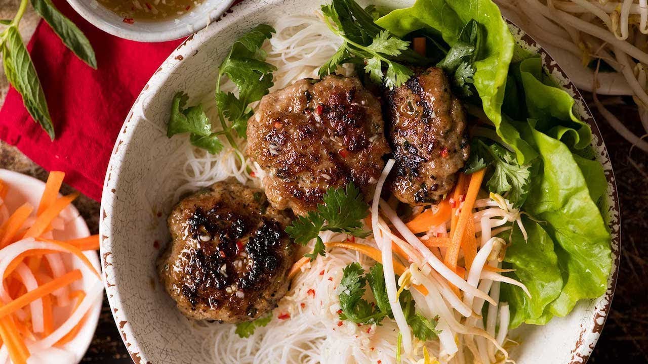 Bun Cha - Vietnamese Meatballs!